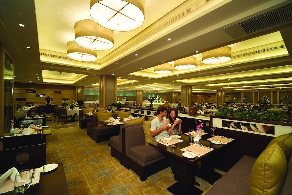 New Century Hangzhou Grand Hotel Restaurang bild