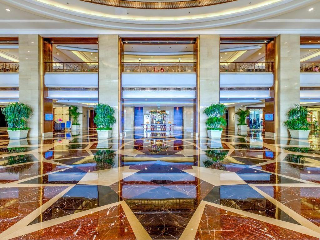 New Century Hangzhou Grand Hotel Exteriör bild